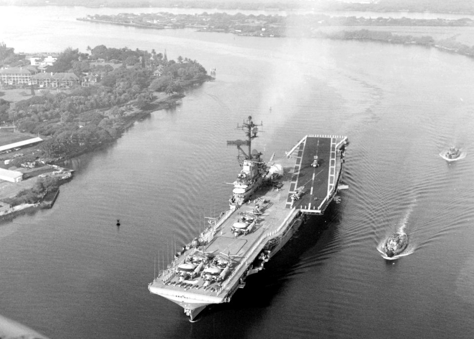 USS Hornet (CV-12) August 1968