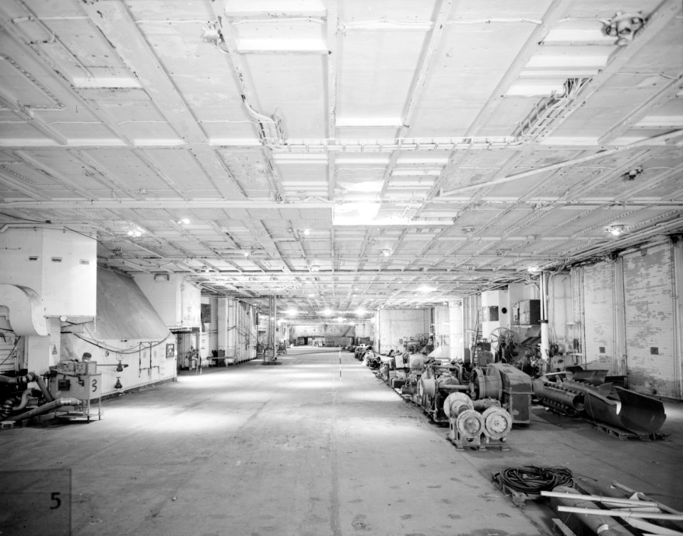USS Hornet (CVS-12) hangar bay looking aft 1992