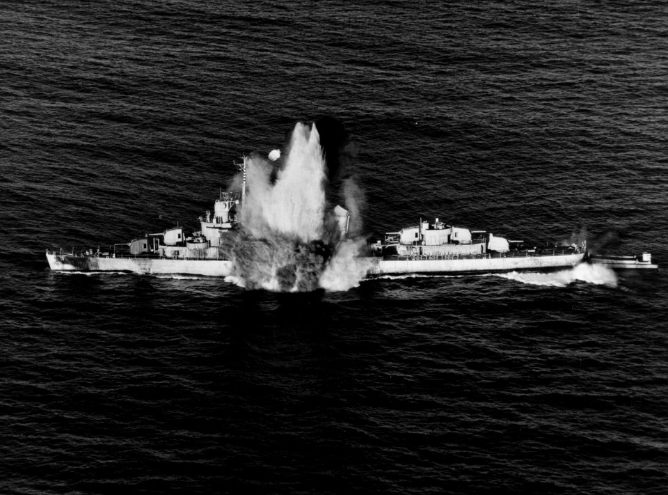 USS Howorth (DD-592) being sunk as a target off San Clemente Island on 8 March 1962 (USN 1059933)