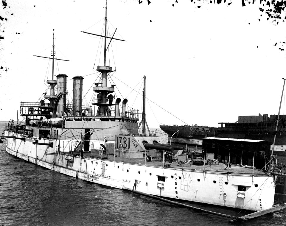 USS Illinois - 19-N-1-6-13