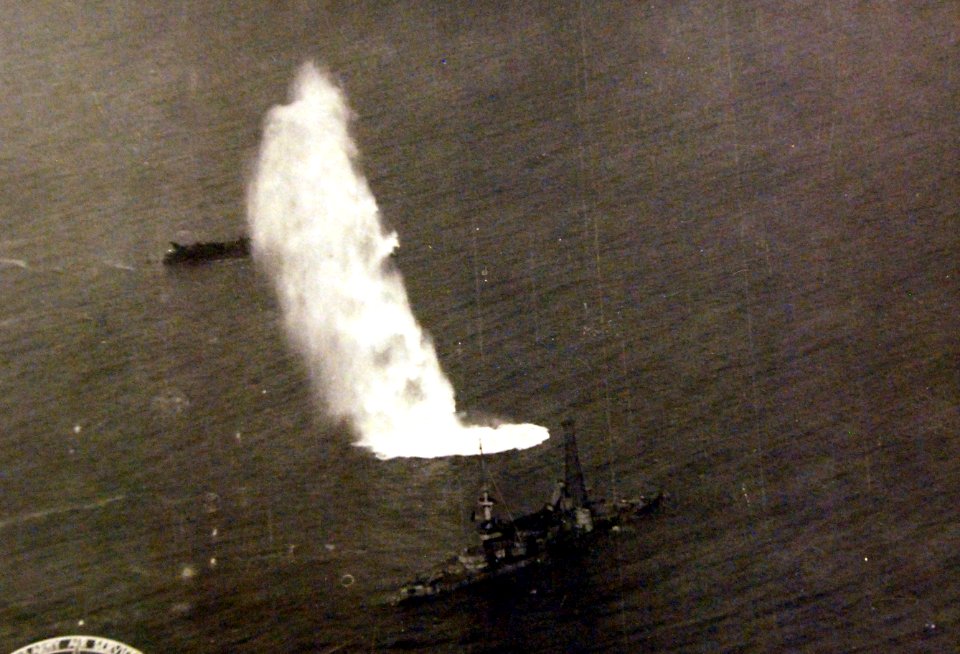 USS Indiana (BB-1), bombing test, April 21, 1921 (28238826832)