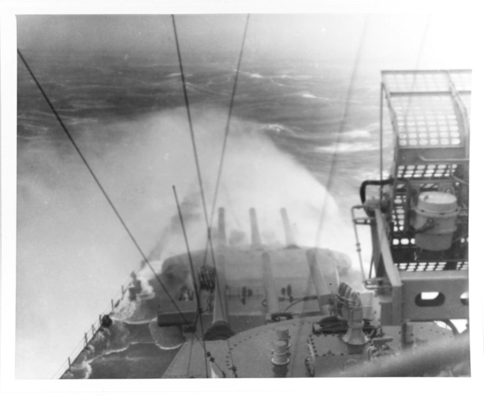 USS Indiana (BB-58) - 80-G-342732