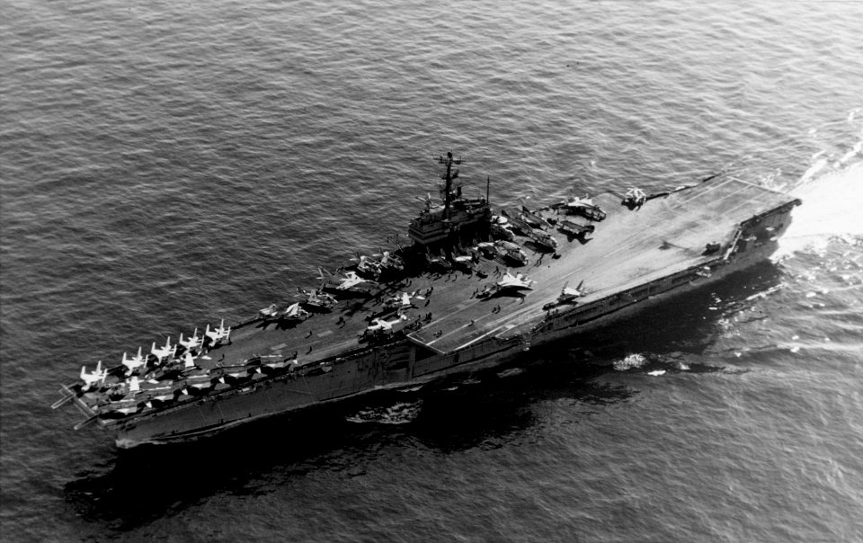 USS Independence (CV-62) underway in the eastern Mediterranean, 20 December 1973 (K-101581)