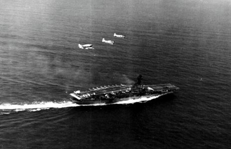USS Intrepid (CVS-11) underway at sea, in 1967