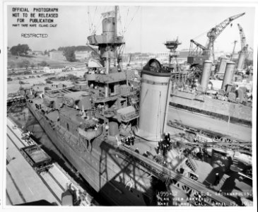 USS Indianapolis (CA-35) - 19-N-29301