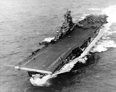 USS Intrepid (CV-11) operating in the Philippine Sea in November 1944 (NH 97468)