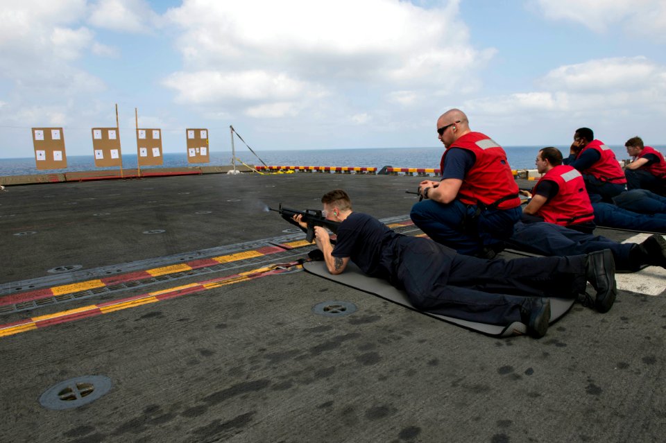 USS Iwo Jima (LHD 7) 150315-N-KD168-218 (16623453307)