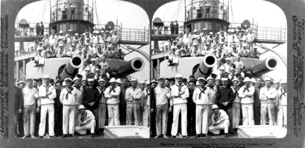 USS Iowa stereogram - NH 100303-A