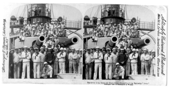 USS Iowa stereogram - NH 100302-A