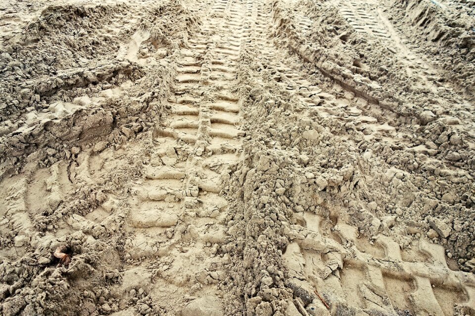 Tire print imprint truck