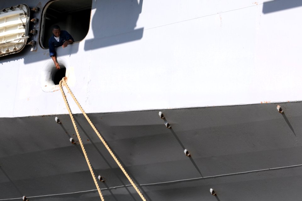 USS Iwo Jima Departs U.S. Naval Station Guantanamo Bay DVIDS308100