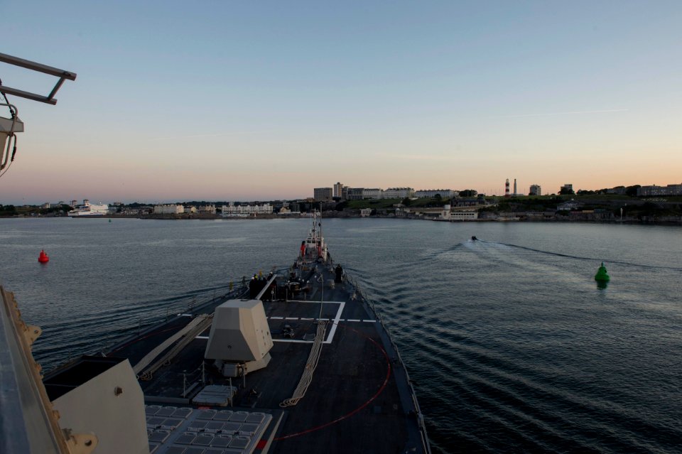 USS Jason Dunham pulls into port in Plymouth, England. (20238901636)