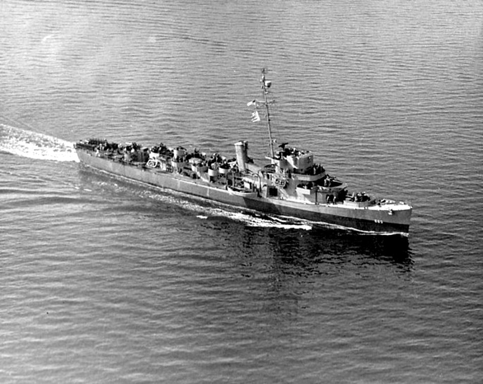 USS Jenks (DE-665) underway in the Atlantic Ocean in July 1944
