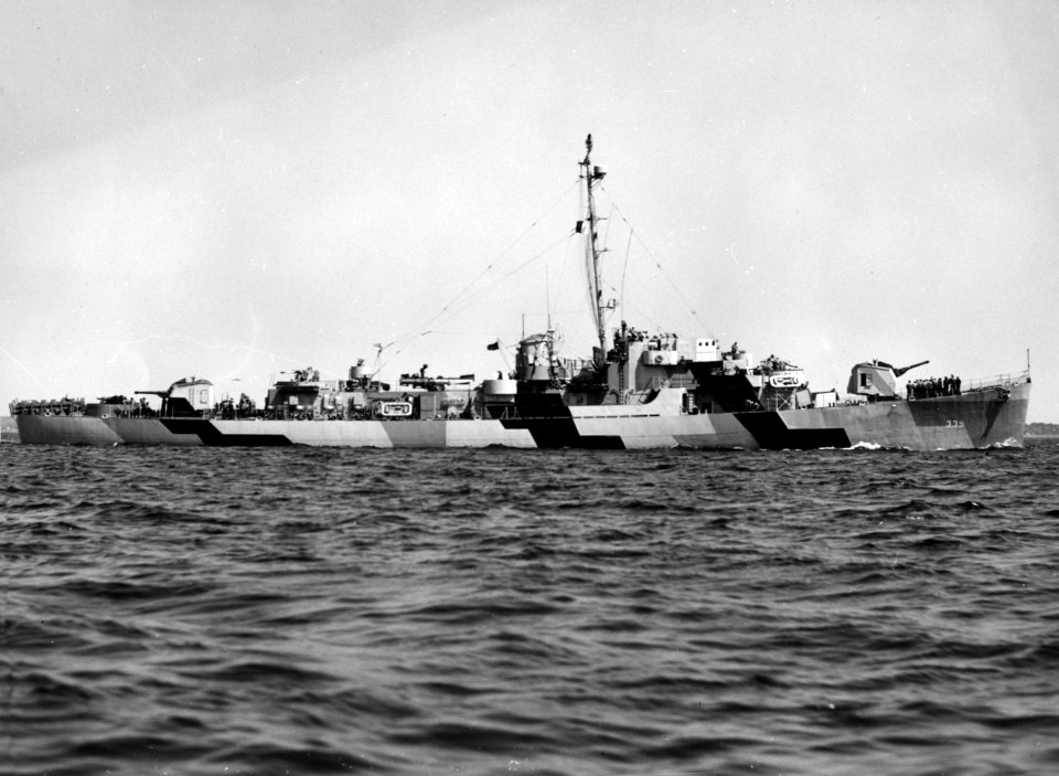 USS John C. Butler (DE-339) underway off Boston, Massachusetts (USA), on 29 May 1944 (80-G-382868)