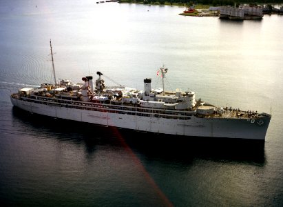 USS Jason (AR-8) departing Apra harbor 1985