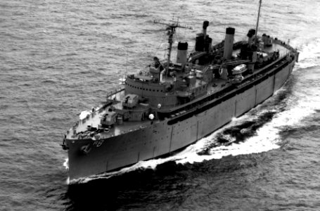 USS Jason (AR-8) underway in the Pacific Ocean, in the 1960s (UA 452.11.01)