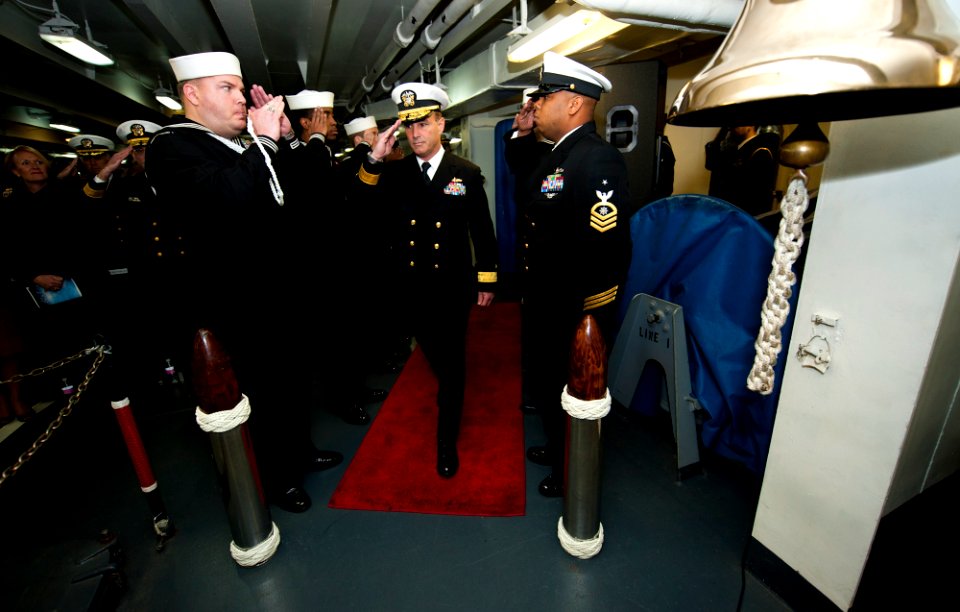 USS John C. Stennis 120405-N-OY799-015
