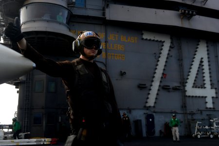 USS John C. Stennis flight operations 121211-N-OY799-001
