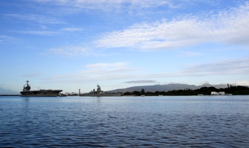 USS John C. Stennis Arrives at Pearl Harbor 161202-N-GI544-111