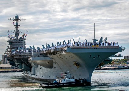 USS John C. Stennis departs Pearl Harbor. (8683132809)