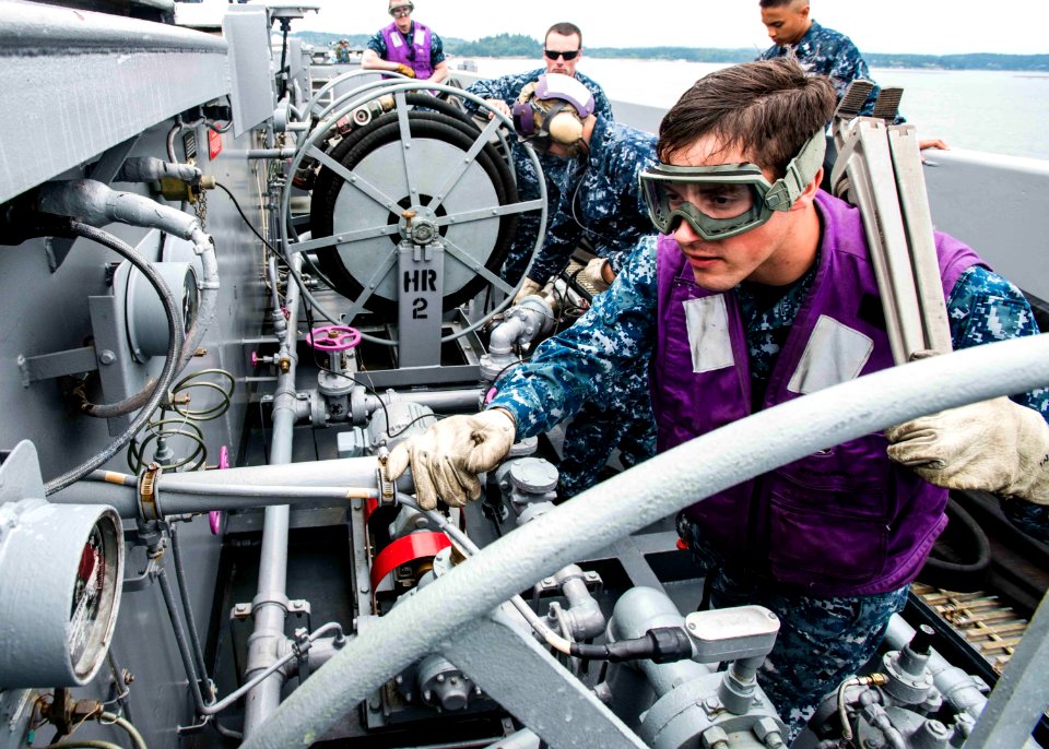 USS John C. Stennis operations 150710-N-XX566-101