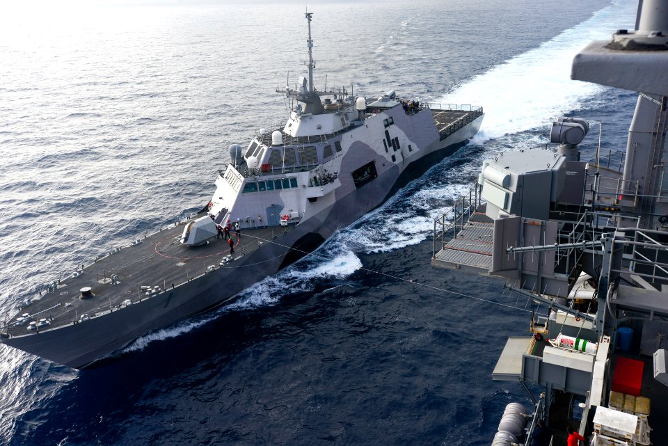 USS John C. Stennis operations 150428-N-IK337-016