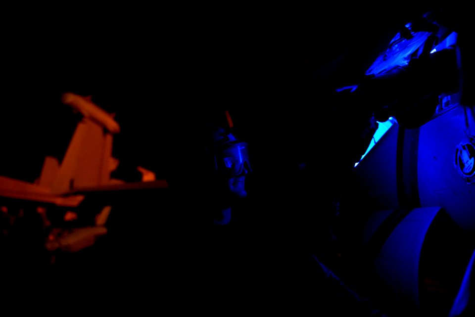 USS John C. Stennis operations 160122-N-BR087-042