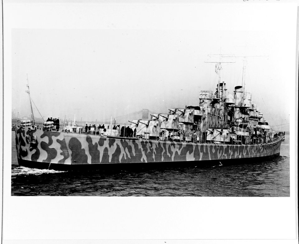 USS Juneau (CL-52) - 19-N-28144