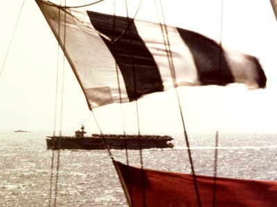 USS Kasaan Bay (CVE-69) off Southern France, 15 August 1944 (80-G-K-15369)