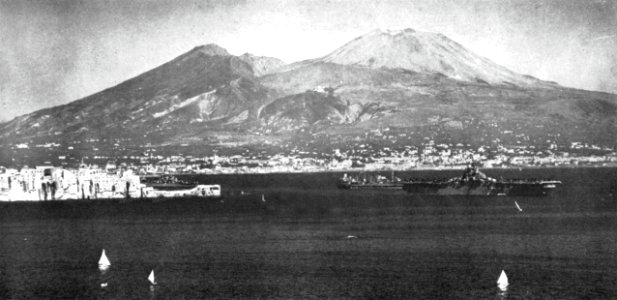 USS Kearsarge (CV-33) at anchor off Naples, Italy, in 1948