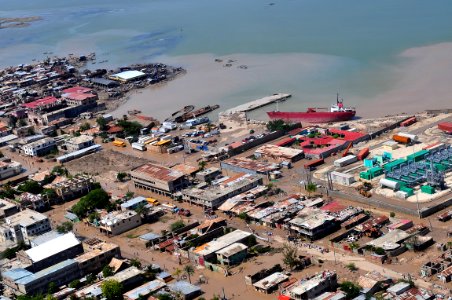 USS Kearsarge assists in damages caused by Hurricane Ike DVIDS114365