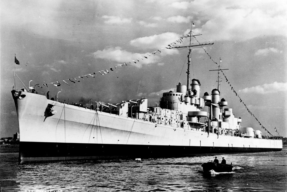 USS Juneau (CL-52) - 19-N-28149