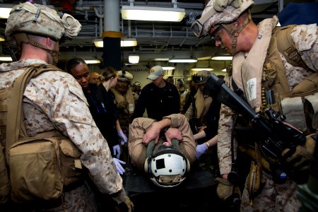 USS Kearsarge activity 151216-N-XJ788-029