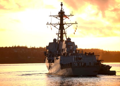 USS Kidd Homeports in Naval Station Everett 161121-N-WX604-202