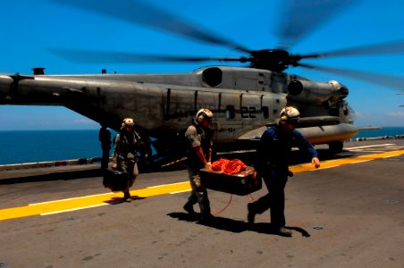 USS Kearsarge 080905-N-ZN152-119