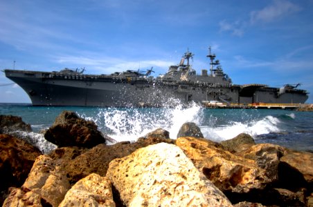USS Kearsarge Continuing Promise 08 DVIDS124469