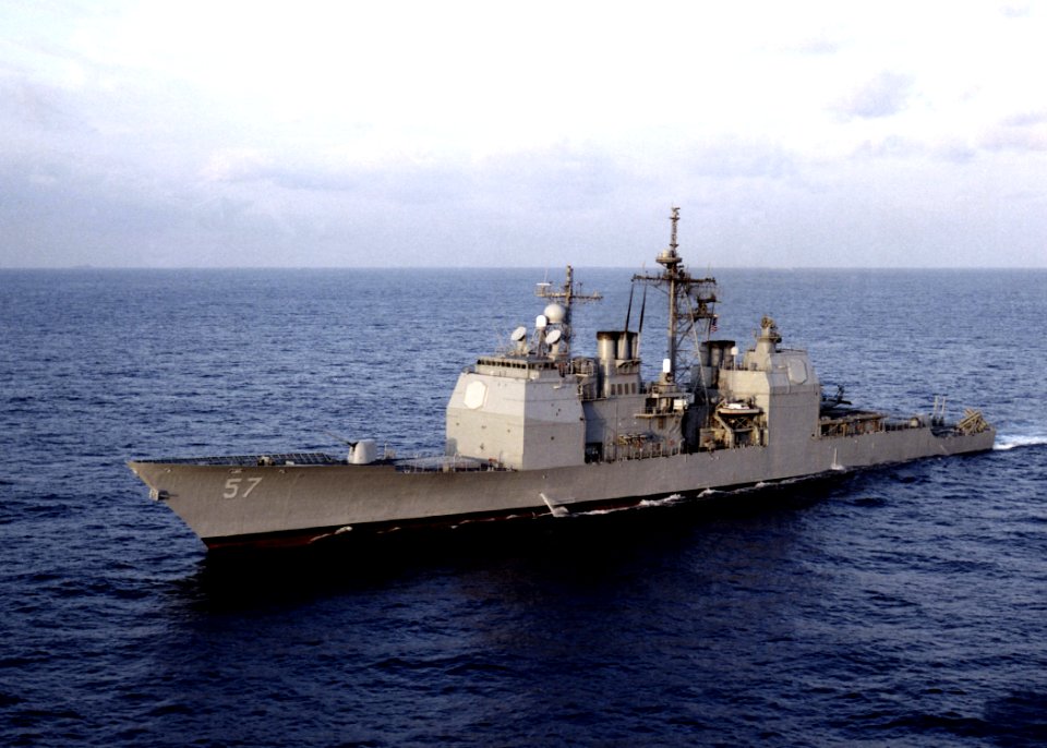 USS Lake Champlain (CG-57) 1997
