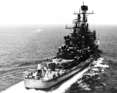 USS King (DLG-10) with Phalanx CIWS prototype in 1973