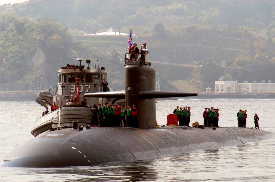 USS La Jolla Pulls Into Yokosuka DVIDS98789