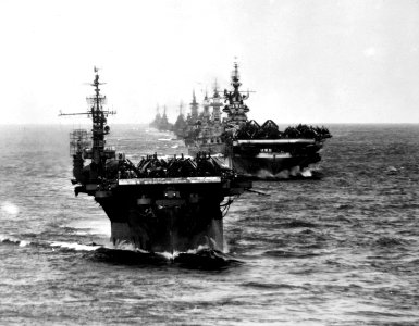 USS Langley (CVL-27) and others enter Ulithi