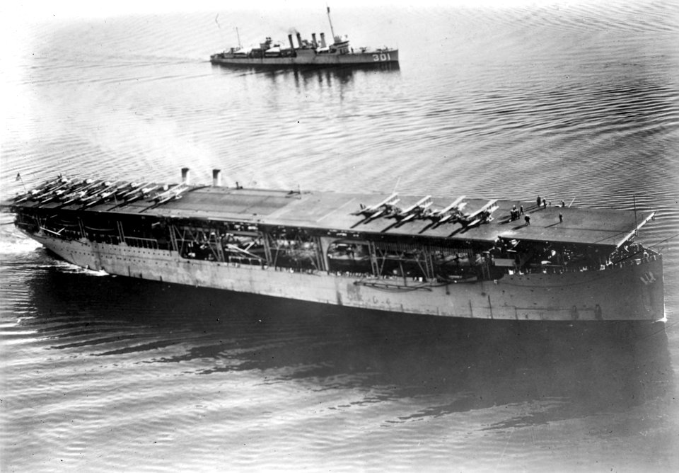 USS Langley (CV-1) and USS Somers (DD-301) underway off San Diego, in 1928 (ggbain.38542)