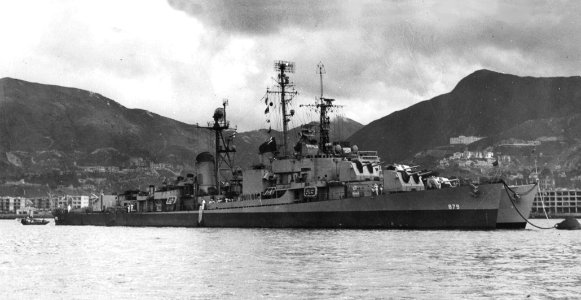 USS Leary (DD-879) at anchor off Hong Kong, circa in 1945 (2017.15.01)
