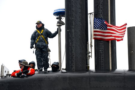 USS Louisiana returns to Naval Base Kitsap-Bangor. (16063778316)
