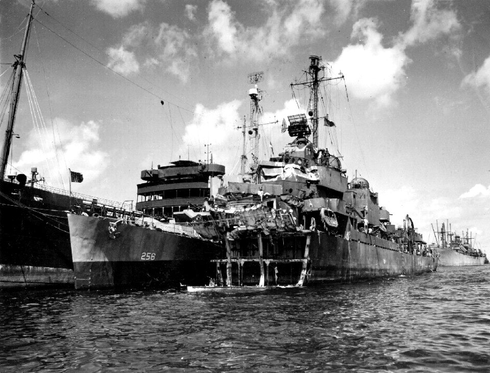 USS Lindsey (DM-32), USS Seid (DE-256) and USS Quiros (IX-140) moored at Guam on 9 May 1945 (80-G-319309)