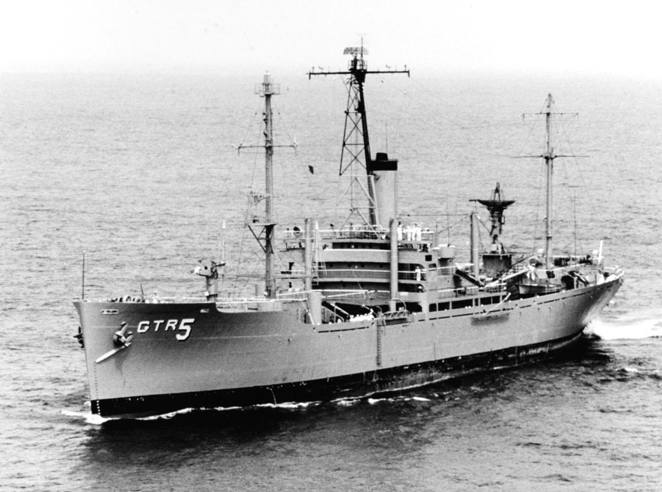 USS Liberty (AGTR-5) underway in Chesapeake Bay on 29 July 1967 (K-39927)