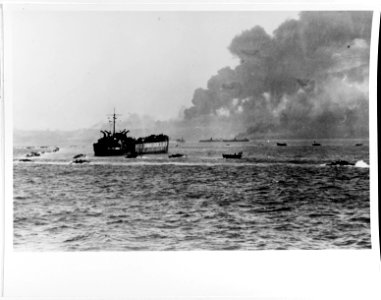 USS LST-454 1944-1945