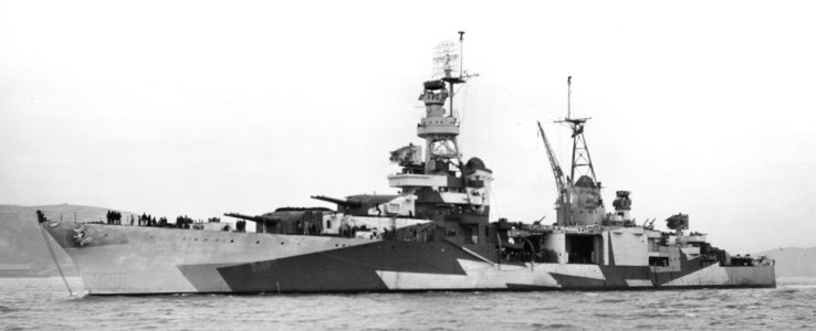 USS Louisville (CA-28) off the Mare Island Naval Shipyard on 17 December 1943 (19-N-57222) (cropped)