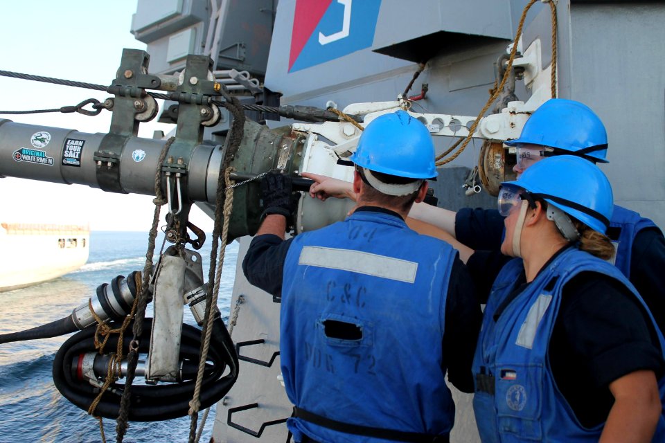 USS Mahan (DDG 72) 141114-N-SQ175-003 (15833178982)