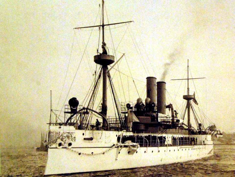 USS Maine (ACR-1) port bow view (25884441560)