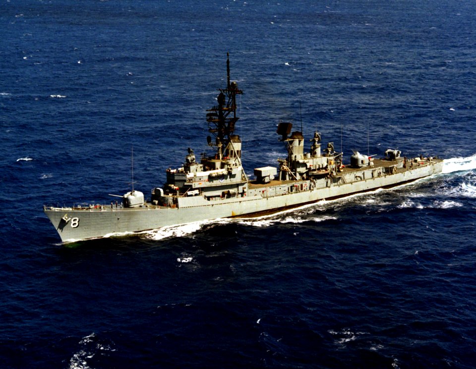 USS Lynde McCormick (DDG-8) underway in 1974